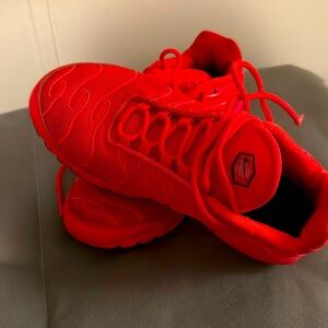 Size 6 Red Nike Sneakers